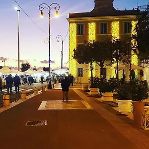 La Dimora Del Borgo , פיומיצ'ינו איטליה