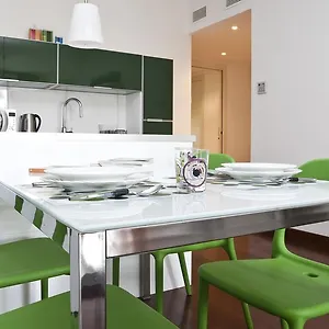 italianway-apartments-naviglio-pavese.italymilanhotels.net/