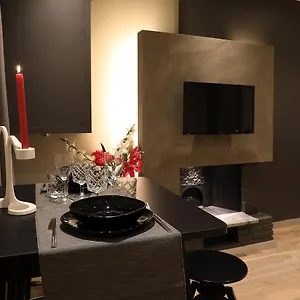 Apartman Sforza Near Duomo, Milánó