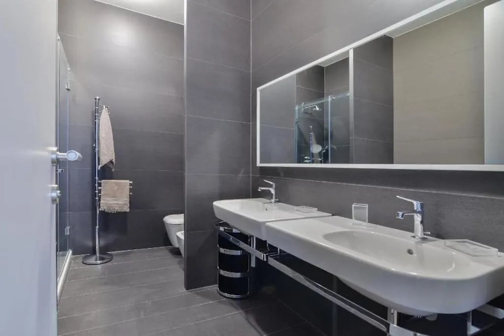Bosco Verticale Aparthotel Milan