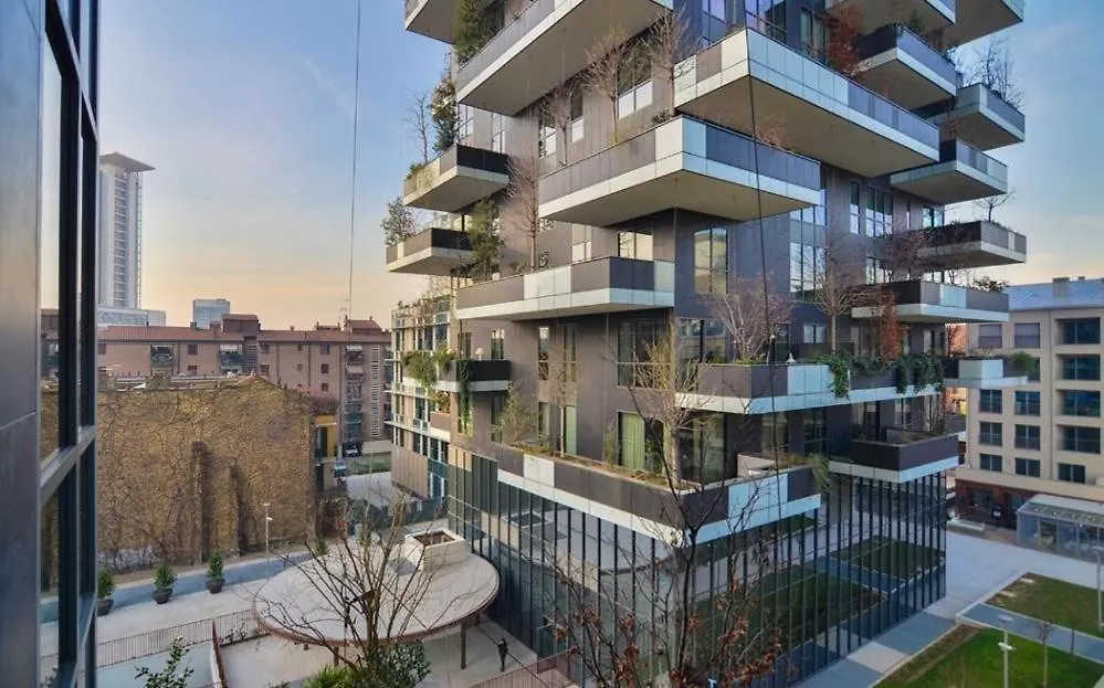 Bosco Verticale Aparthotel Milan